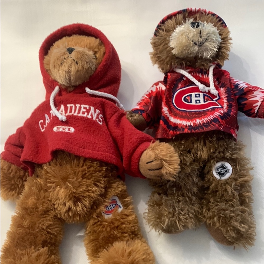 * VINTAGE* Montreal Canadiens Teddy Bears with Hoodies